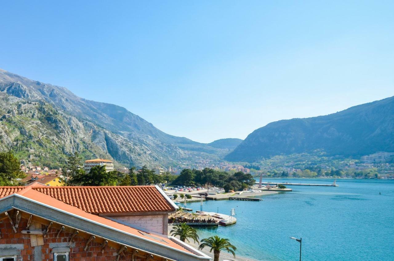 Apartment Barona Kotor Exterior photo